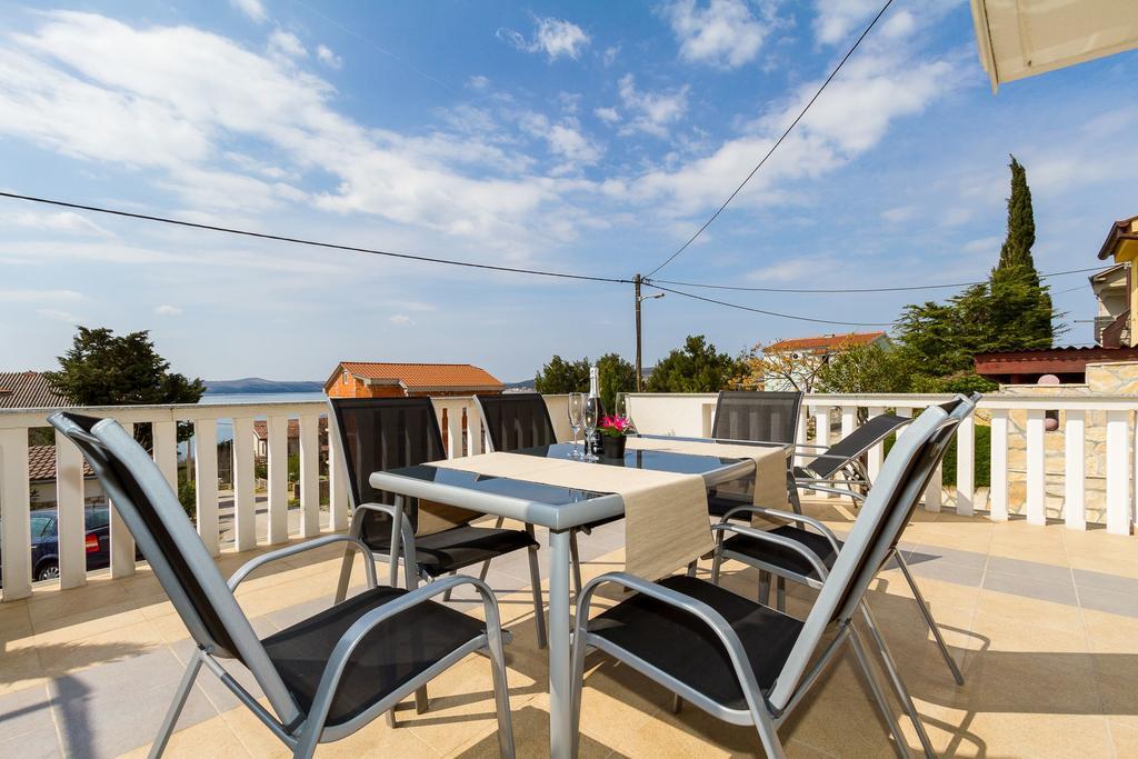 Apartmani Bregovec Maslenica Exterior photo
