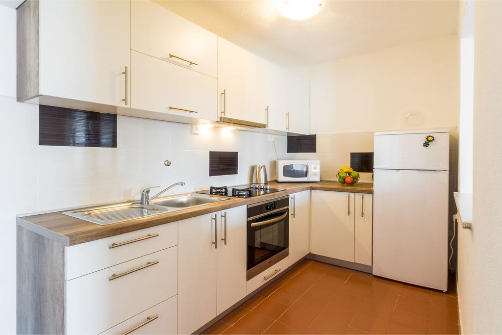 Apartmani Bregovec Maslenica Exterior photo