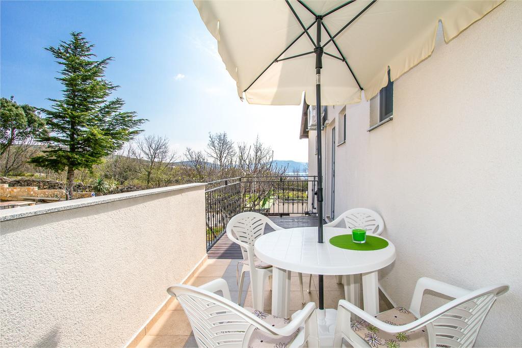 Apartmani Bregovec Maslenica Exterior photo